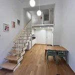 Stella Loft