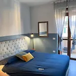 Bruschetti Home
