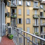 Vercelli Elegance Home
