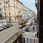 Milan Navigli Very Big Apartment With Balcony
