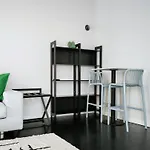 Just Urban Stays - Stylish And Spacious Flat - Porta Venezia