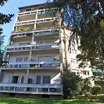 Gambara Apartment