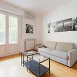 Irnerio- Washington Balcony Apartment