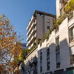 110Mq Santa Sofia Apartment, In The Center Of Milan, 10 Min Walk From Duomo