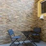 Appartamento 5 Camere Da Letto