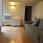 Cozy Apartment In Brera