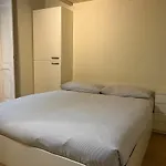 Cozy Apartment In Brera