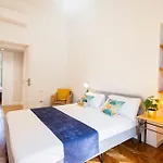Vittadini Rooms