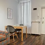Bilocale Milano Sempione