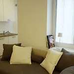 Sonnino Studio - At Your Place Milano