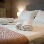 Italianflat - Spacious 3 Bedroom With Balcony San Babila Area