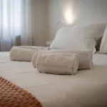 Italianflat - Spacious 3 Bedroom With Balcony San Babila Area