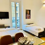 Elegant Central Suite