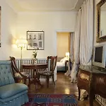 Petit Palais Hotel De Charme
