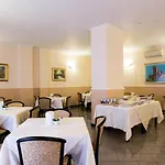 Piccolo Hotel