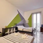 Tortona Design Flat