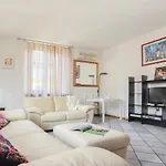 Gaudenzio Ferrari Halldis Apartments