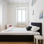 Nest In Brera\'S Heart