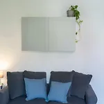 Studio Isola