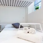 Apartment Bocconi 1