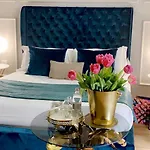 INTOMILAN Galleria Duomo I Boutique&Design Aparthotel