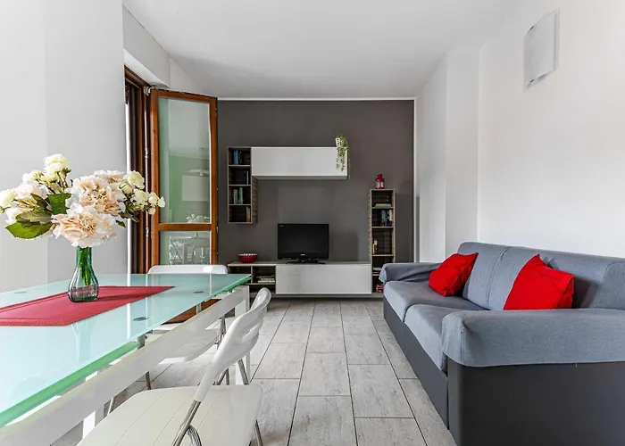 Altido Cosy 1-Bed Apartment With Balcony
