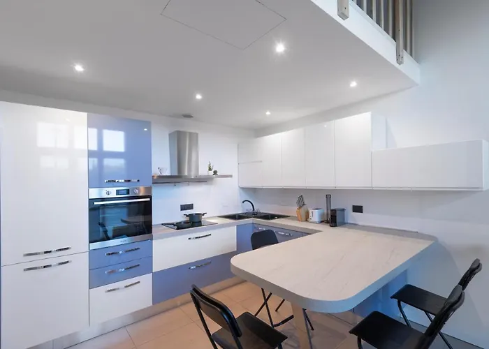Spazioso Loft Di Design In Bovisa