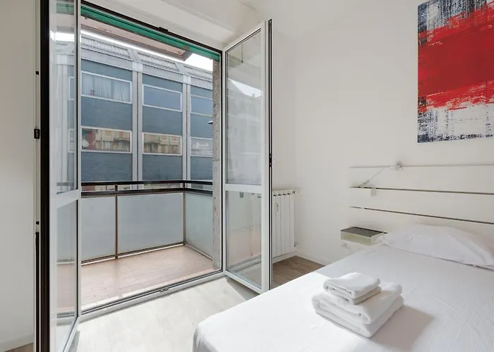 Cagnola Cozy Apartament With Balcony