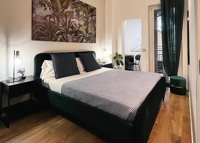 Central Charm Apartment