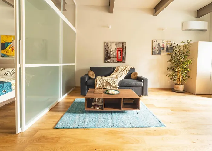 We Home - Monte Altissimo House - Milano