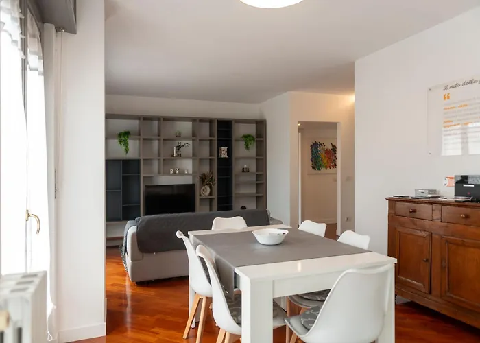 Villa Fenix Milano