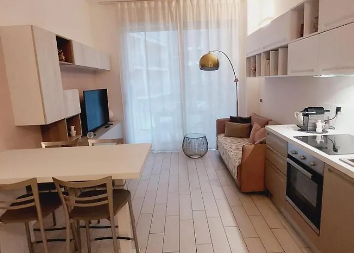 Nina\'S Home
