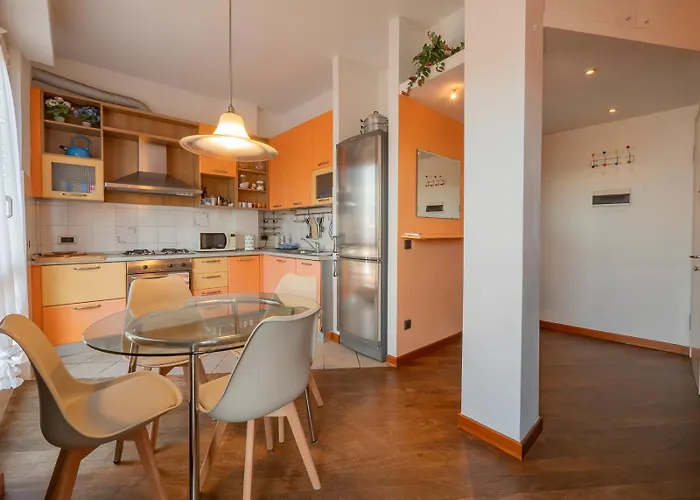 Xenia Apartments - Two-Room Apartment With Terrace In Fondazione Prada