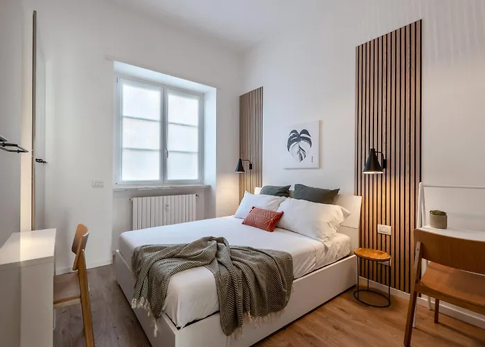 Stayeasy Big Panoramic Apartment - Central Station