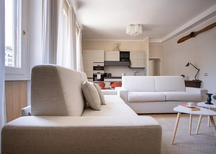 Exclusive Suite In Central Station - Duomo 5 In Minutes