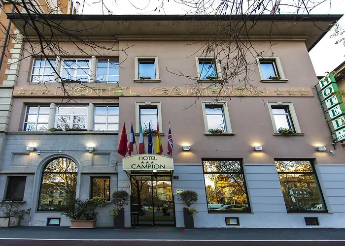Hotel Campion