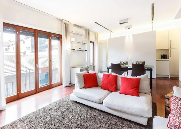 Bright And Cozy Apartment In Isola District - Marco Polo