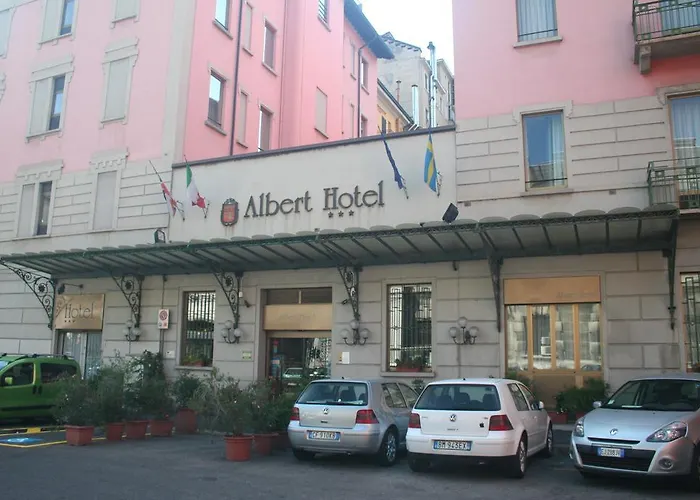Albert Hotel