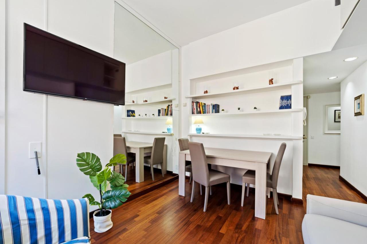Apartment Rentopolis Piazza San Marco 1 Mailand