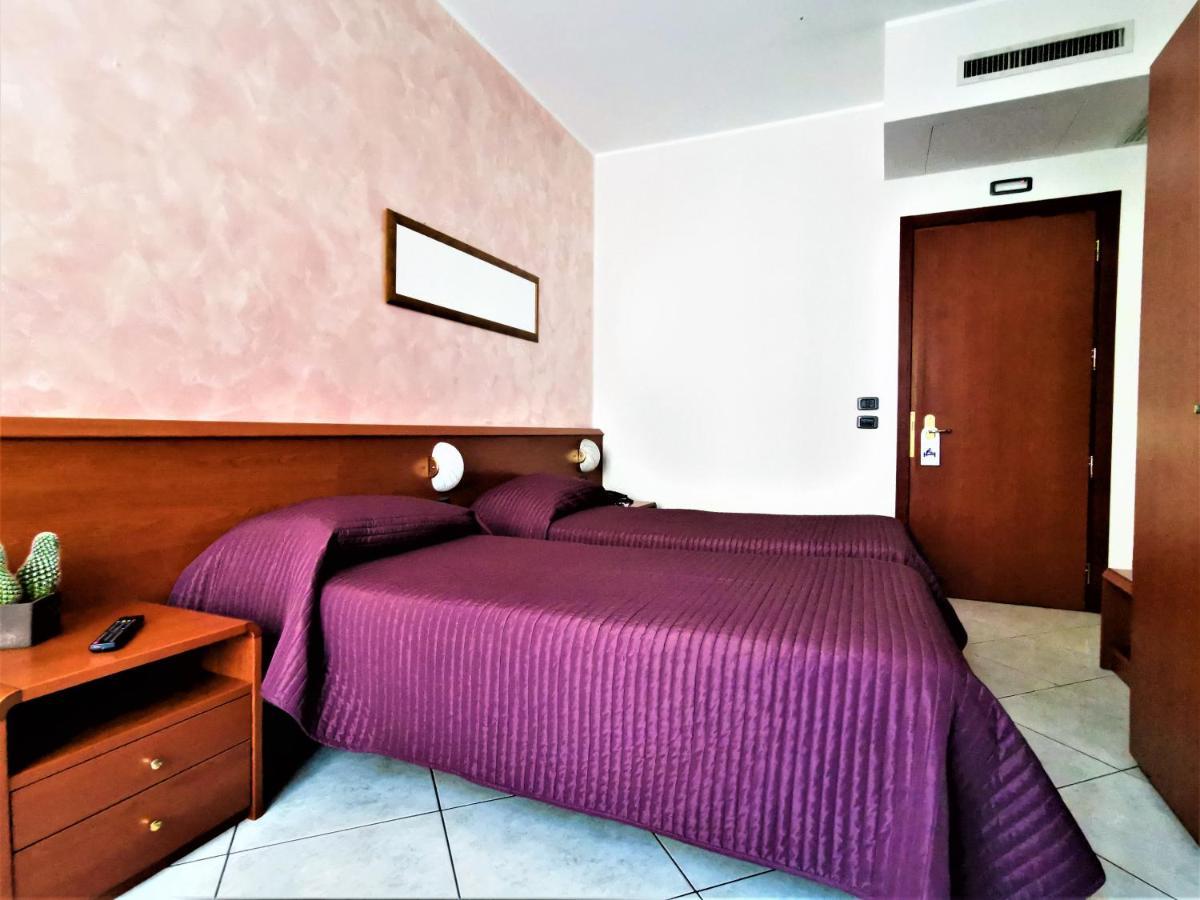 Venini Hotel 3*