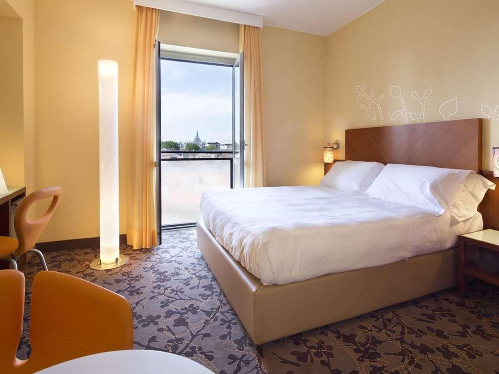 Unahotels Mediterraneo 4*