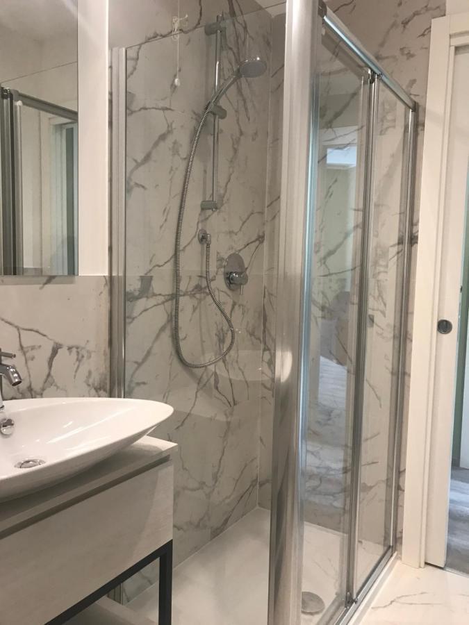 Bob W Ticinese Lejlighedshotel Milano