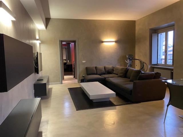 Apartment Spacious & Elegant Near Corso Como - Maroncelli *