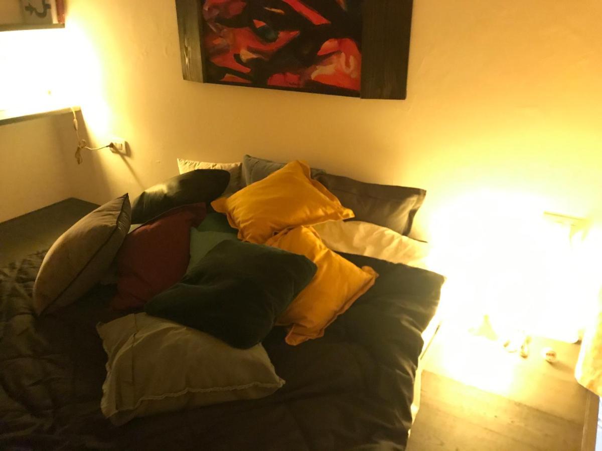 Apartment 17 *