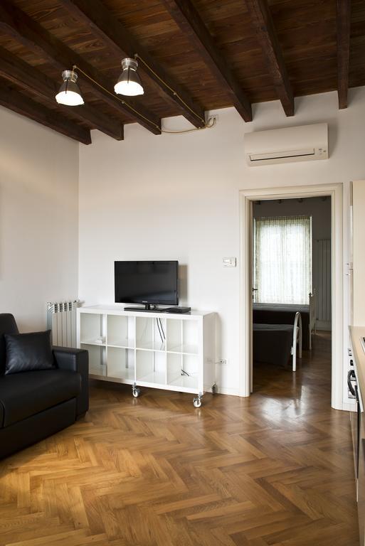 La Maison Del Capestrano Milan