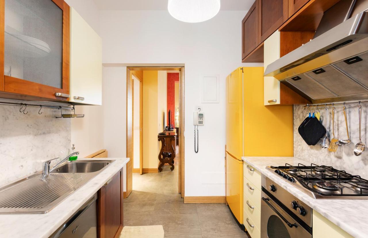 A Retreat In The Heart Of I Via Sapeto Apartment *