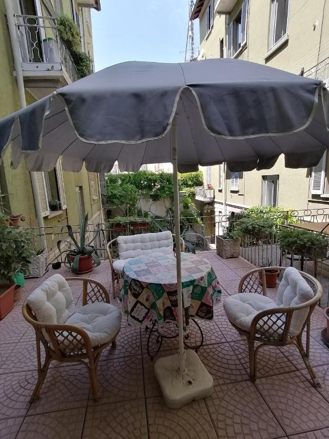 Isola Bi Bed & Breakfast *