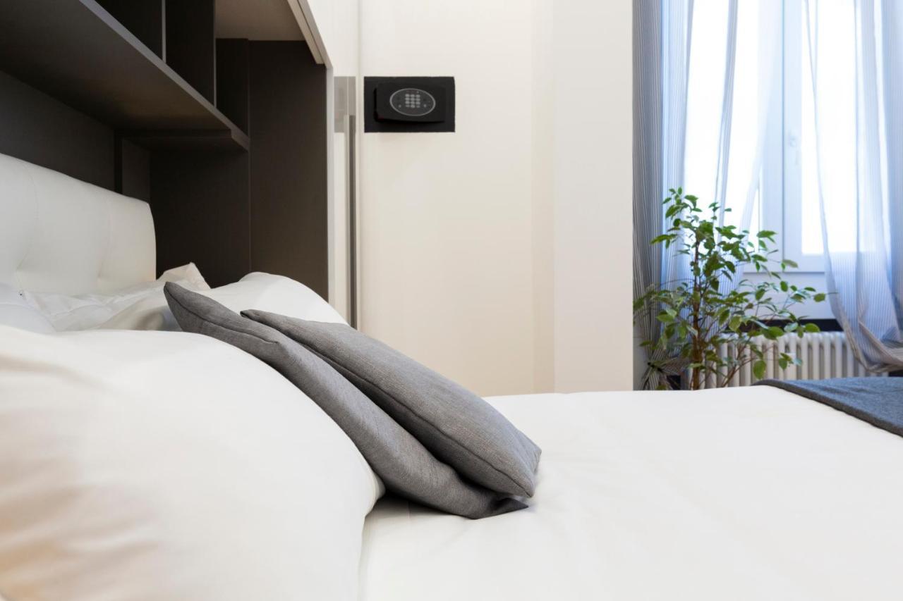 Apartment House San Cristoforo M4 *