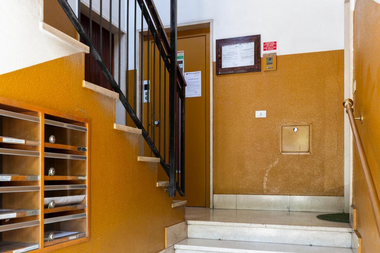 Apartment House San Cristoforo M4