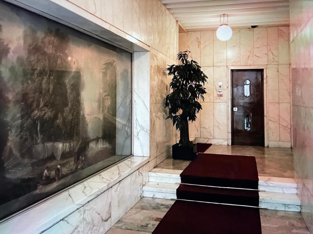 Appartement Montenapoleone Luxury Flat Milaan